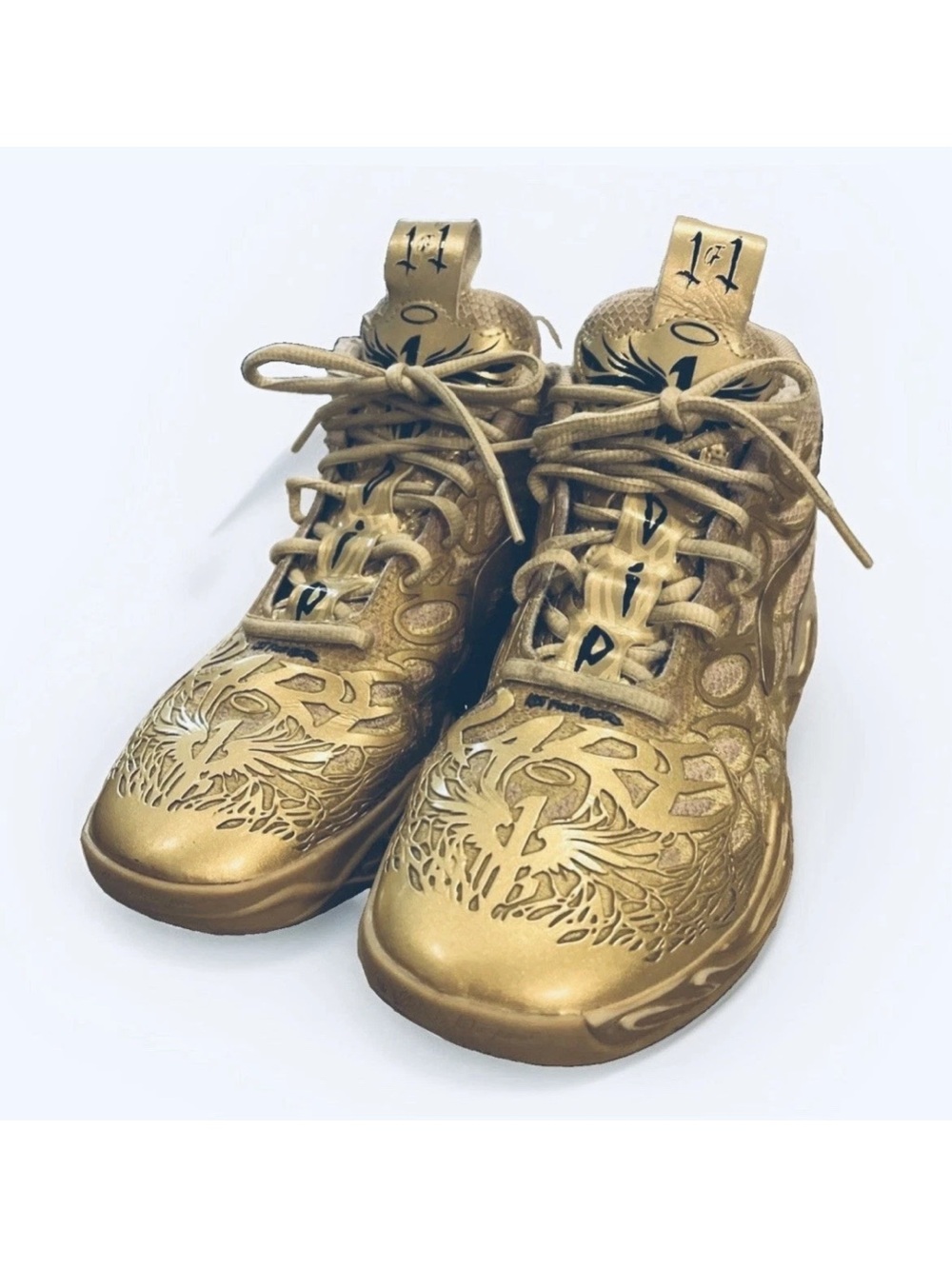 Golden Lamelo Ball Puma Shoes Size 5.5 Youth